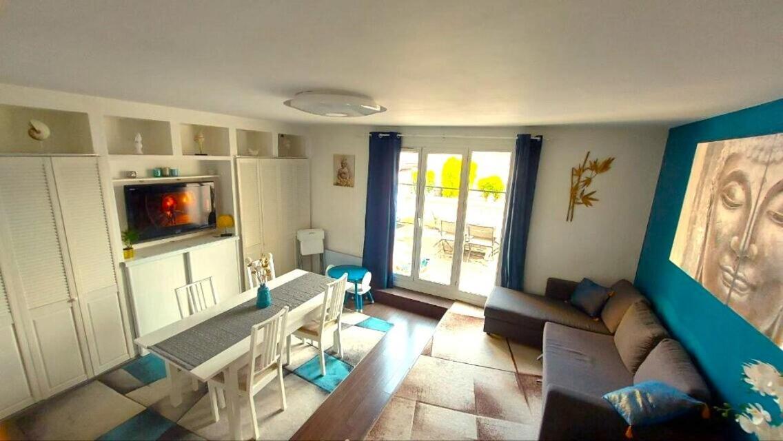 Appartement Familial Pour 6 Adultes Et 5 Enfants A 10 Min De Disney Bailly-Romainvilliers Exterior foto